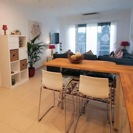 Craic N' Ceol Διαμέρισμα *